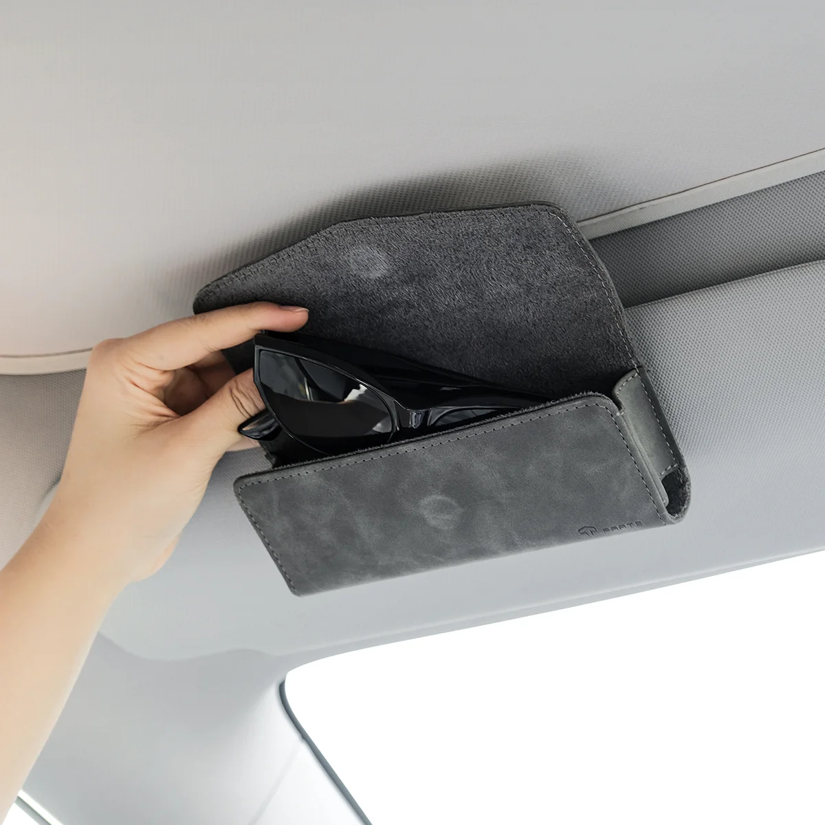 Suede Magnetic Closure Visor Sunglasses Case for Model 3/Y - Image 2