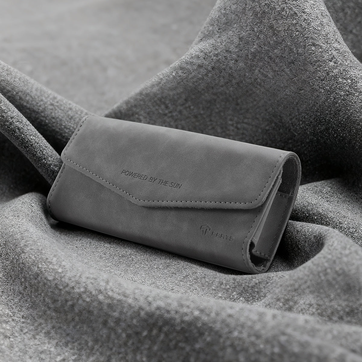 Suede Magnetic Closure Visor Sunglasses Case for Model 3/Y - Image 3