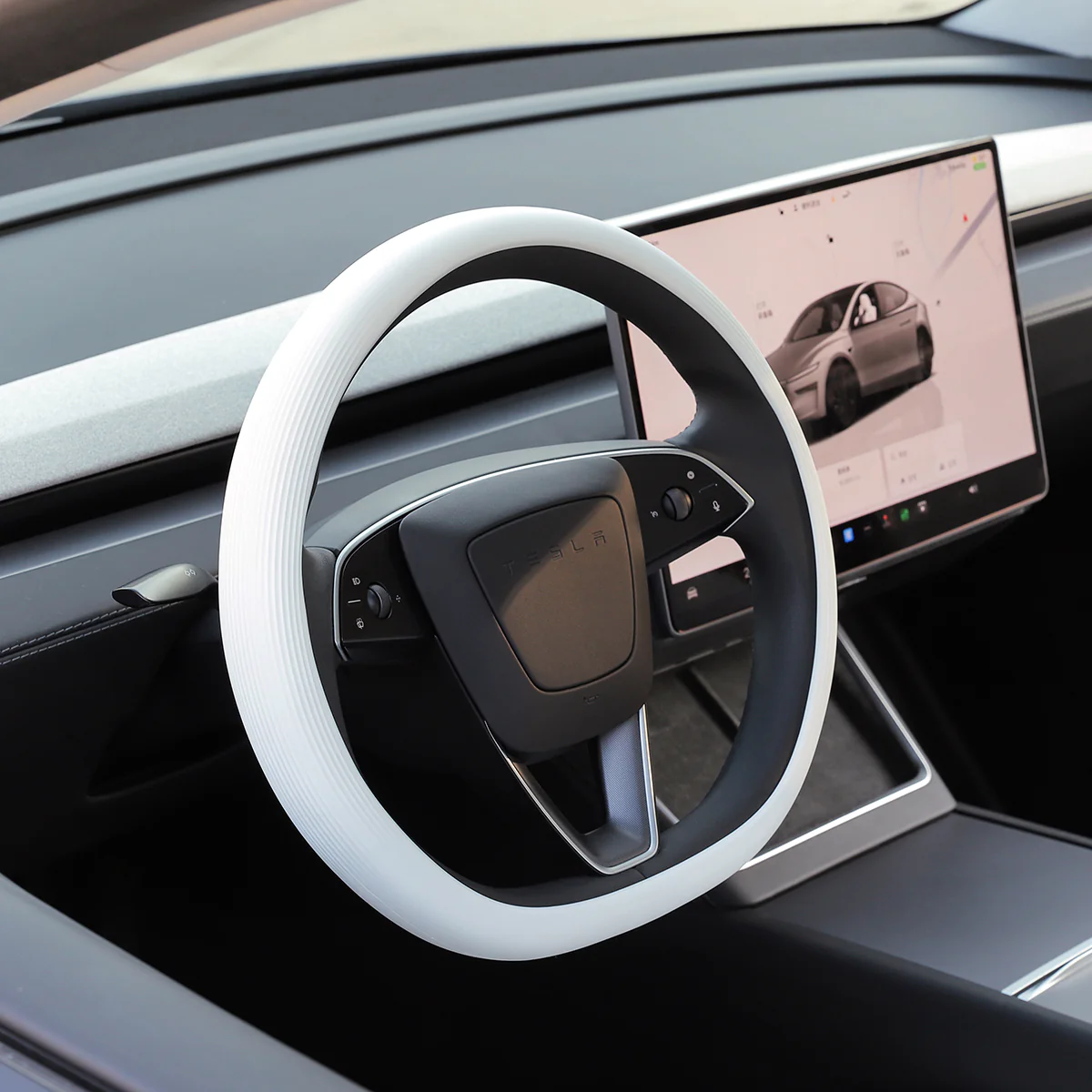 Silicone Steering Wheel Cover for Model 3/Y - Image 5