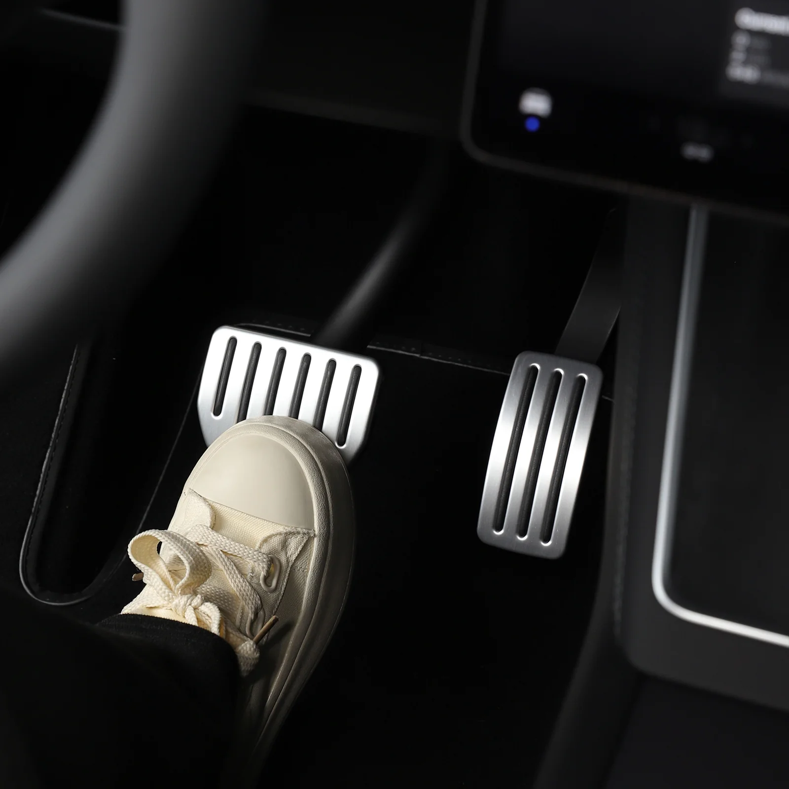 Self-flip Lock Aluminum Performance Foot Pedal Set for Model 3/Y - Image 10