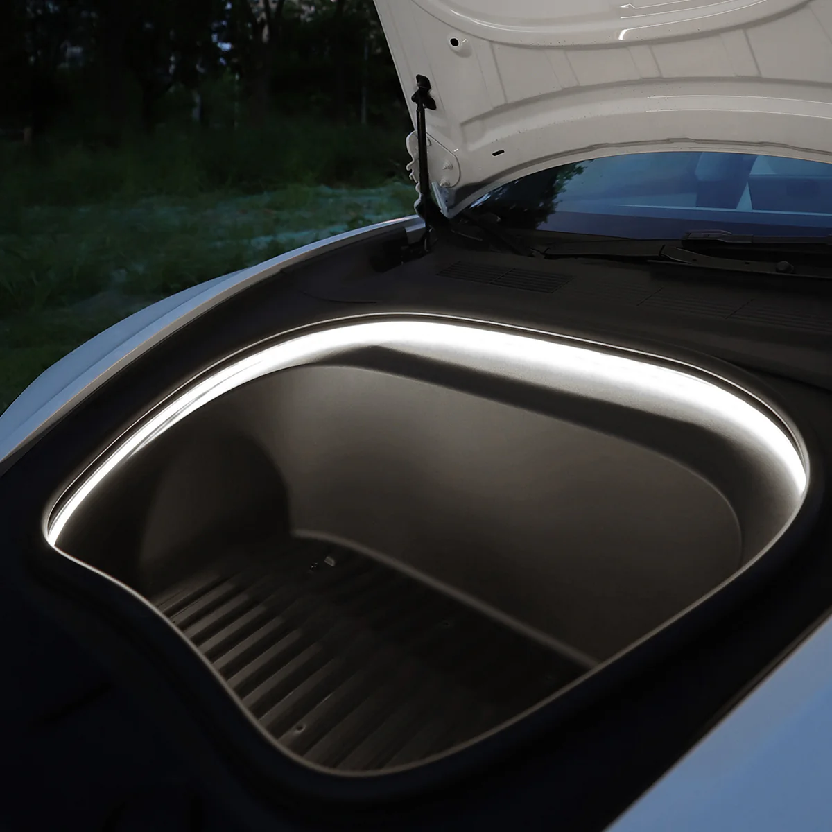 Frunk LED Strip for Model 3 - Image 11