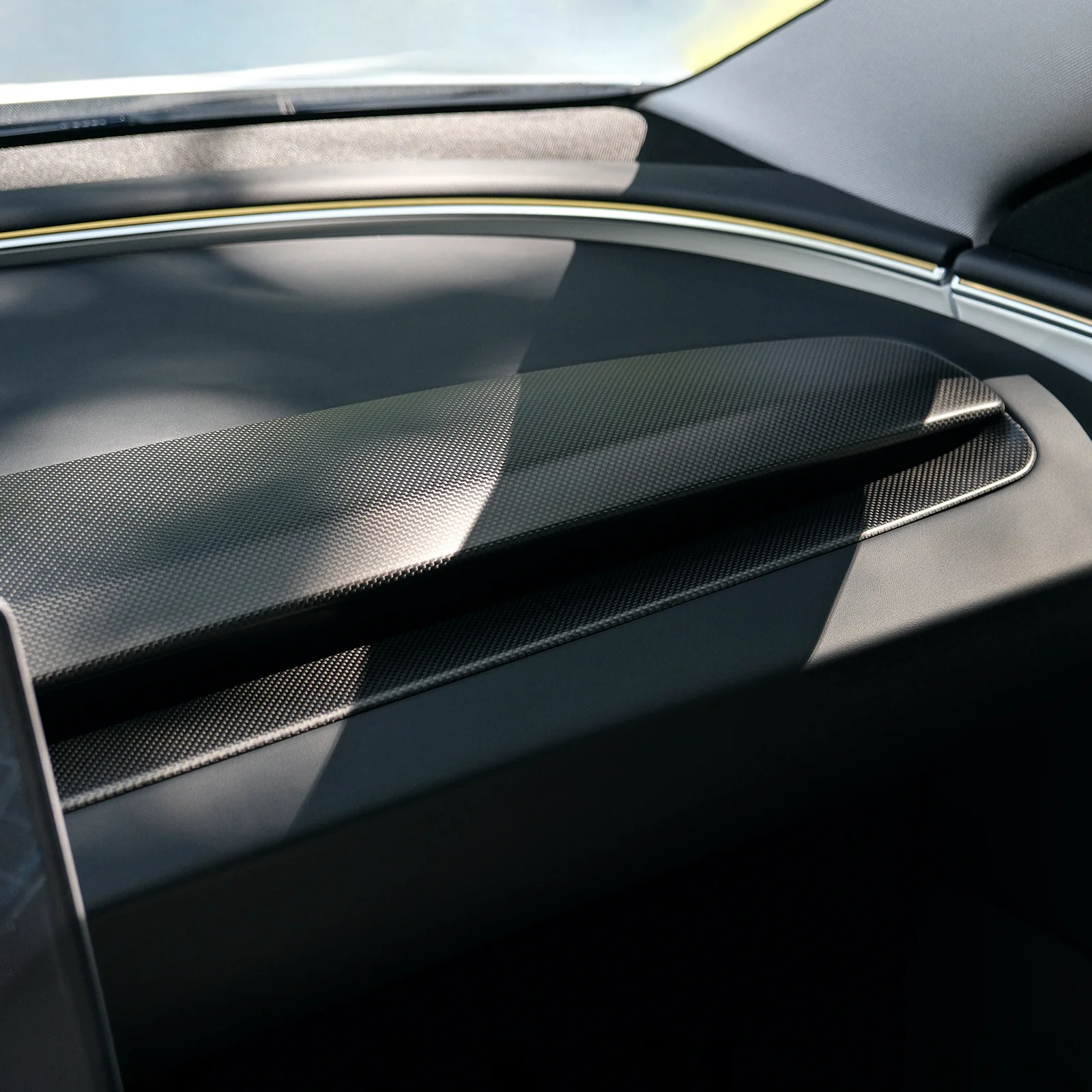 Real Carbon Fiber Dashboard for Model 3/Y - Image 5