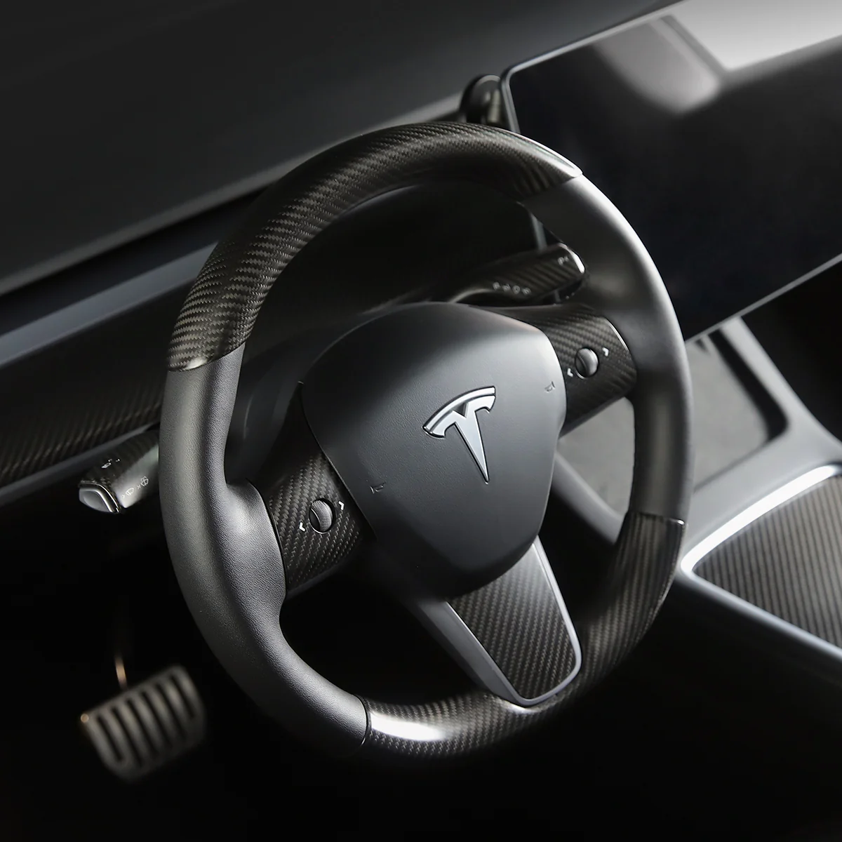 Real Carbon Fiber Steering Wheel Cover for Model 3/Y - Image 6