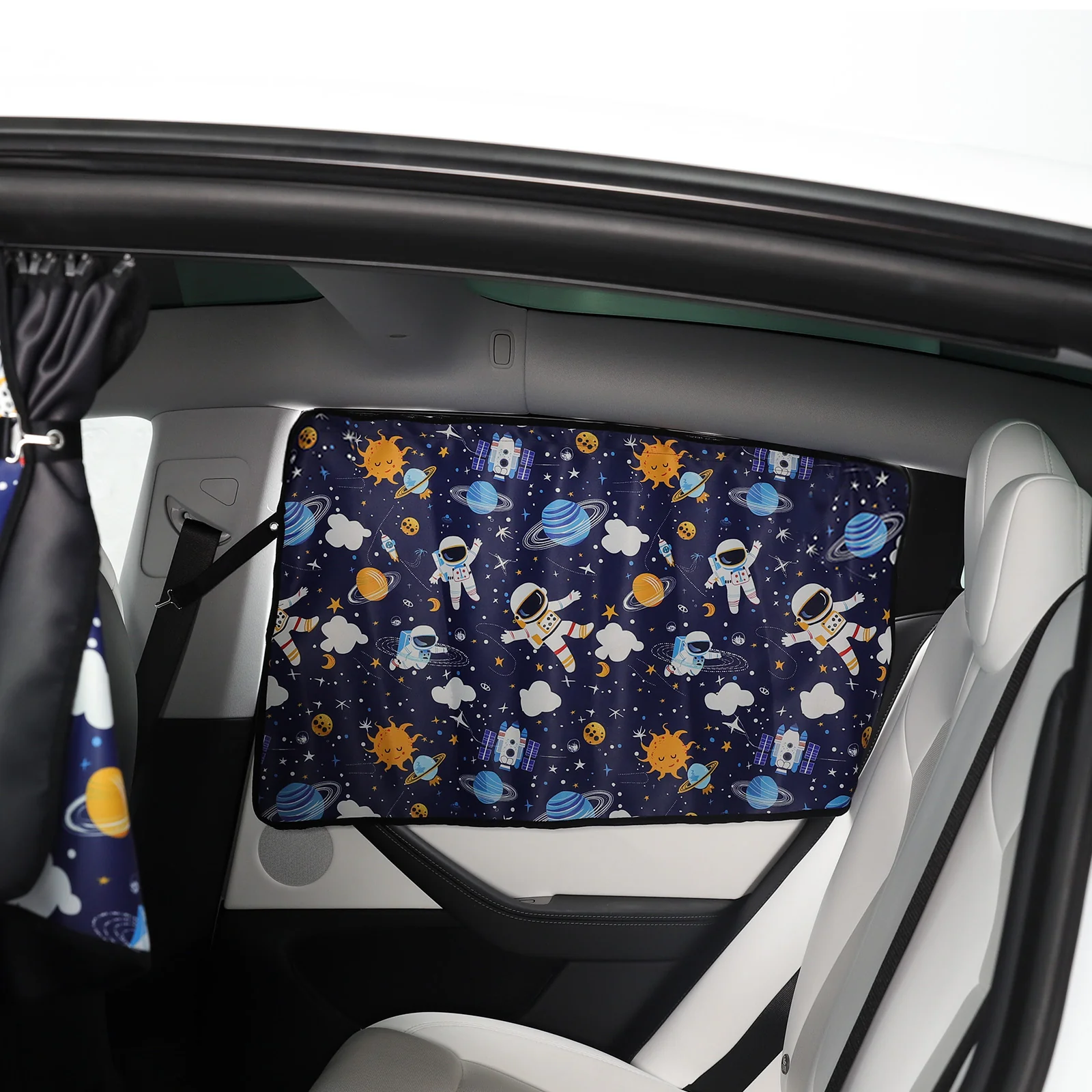 Rear Side Sunshade Curtain with Cartoon Astronaut and Planet Prints for Model 3/Y - Image 4