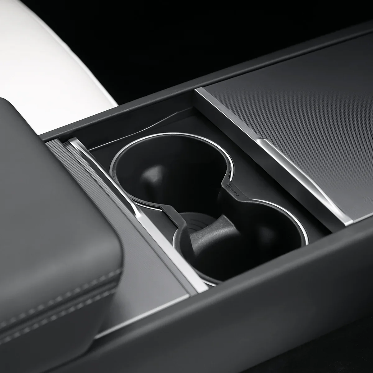 Silicone Console Cup Holder for Model 3/Y - Image 4