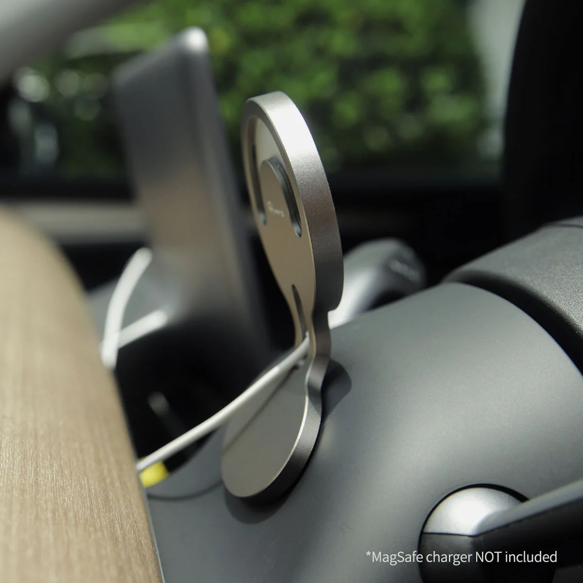 Steering Wheel HUD Magsafe Charger Mount for Model 3/Y (Charger Not Included) - Image 7