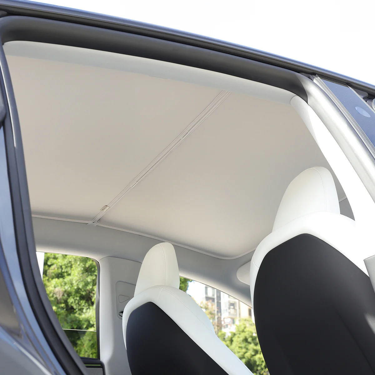 Glass Roof Sunshade for Model Y - Image 2