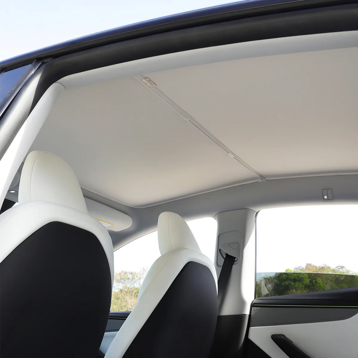 Glass Roof Sunshade for Model Y - Image 3