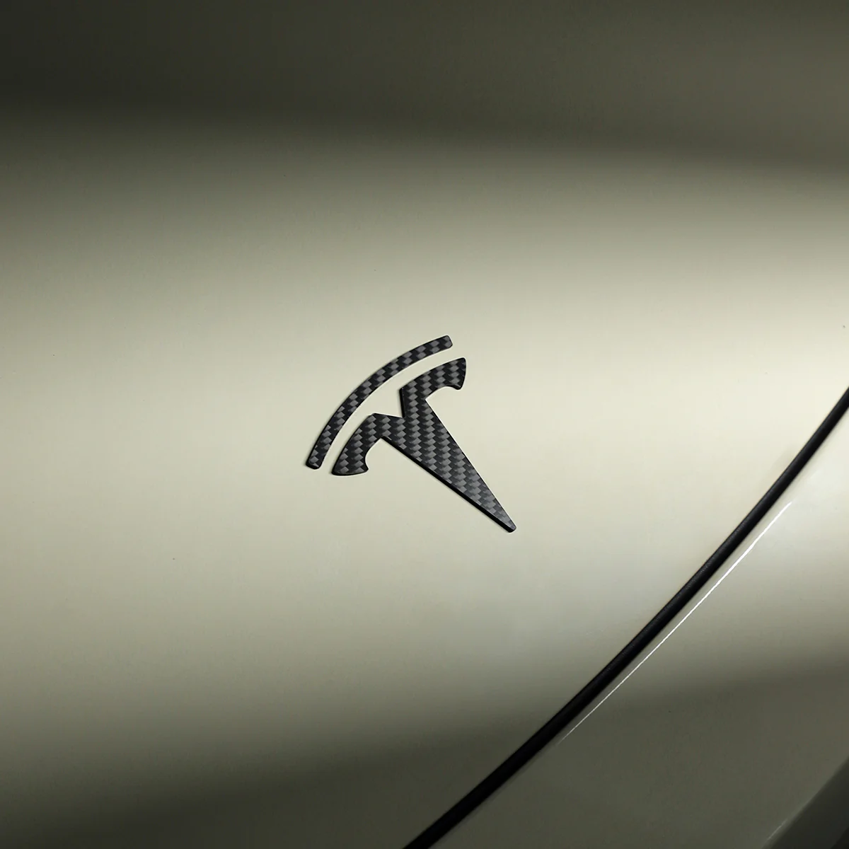 Real Carbon Fiber Front Badge & Rear Letters Emblem for Model Y - Image 9
