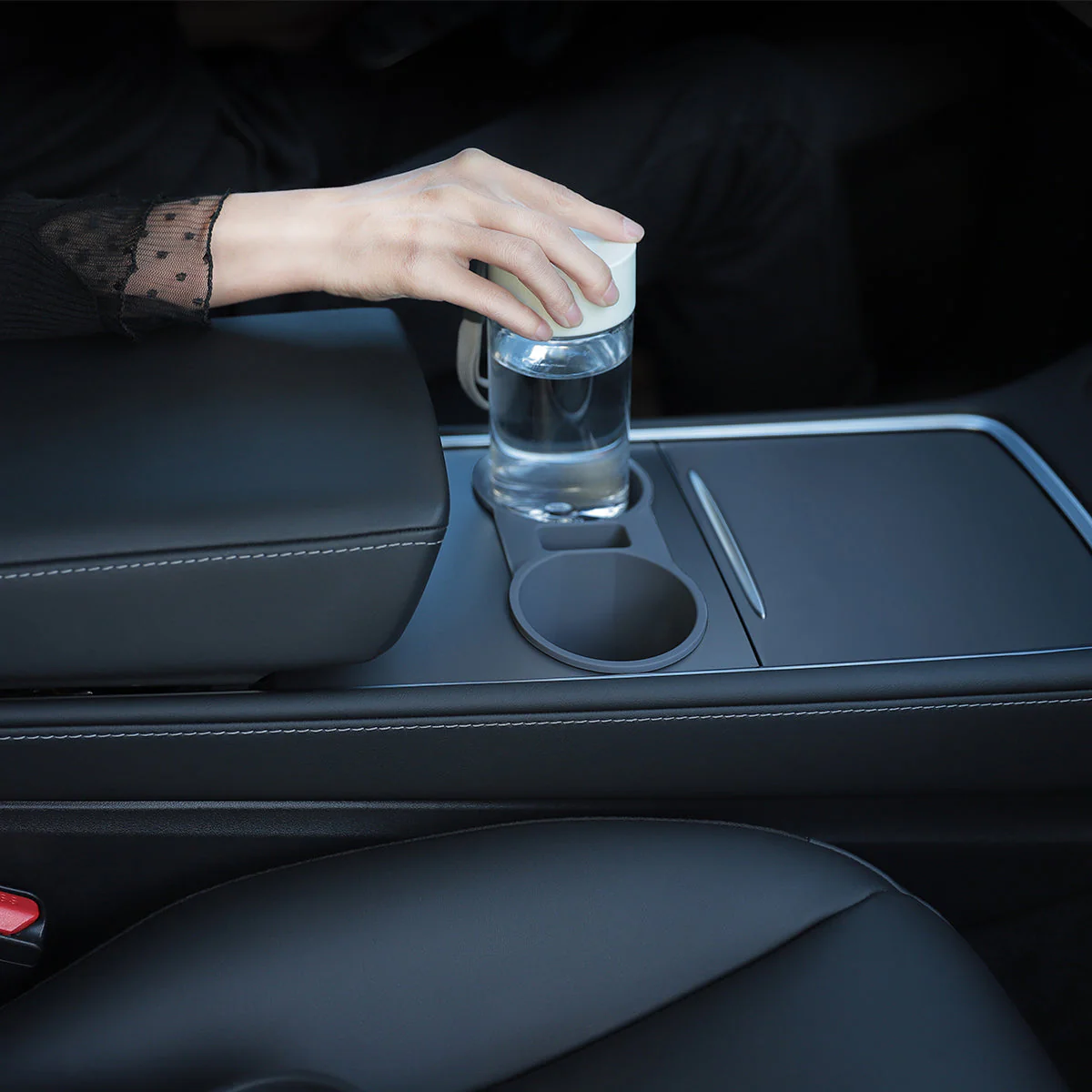 Silicone Console Cup Holder for Model 3/Y - Image 4
