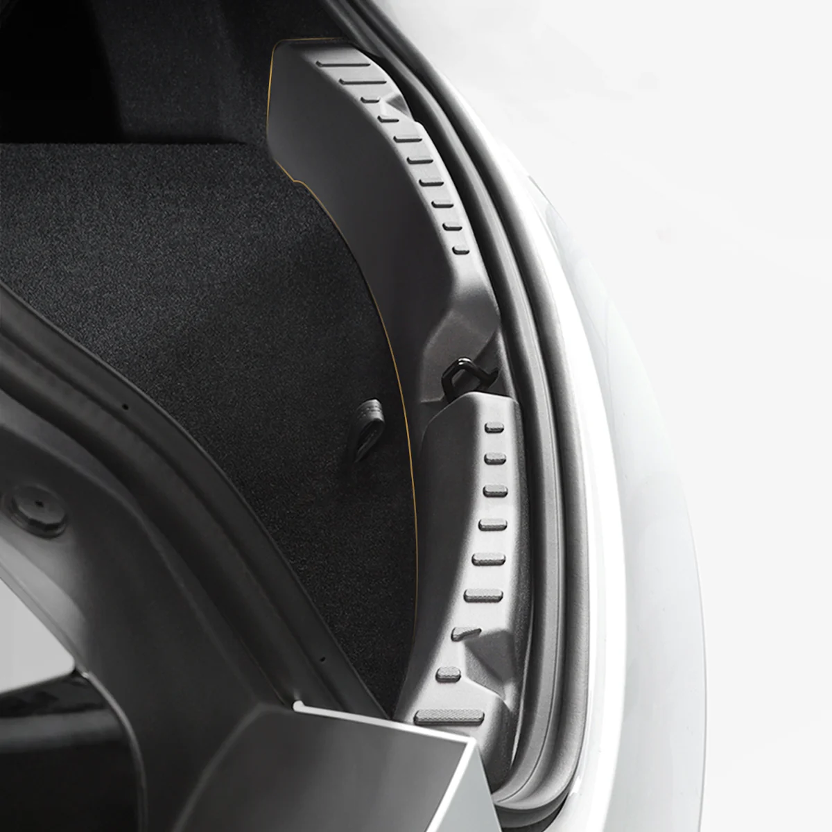 Tesla Tailgate Threshold Cover for Model 3 - Image 4